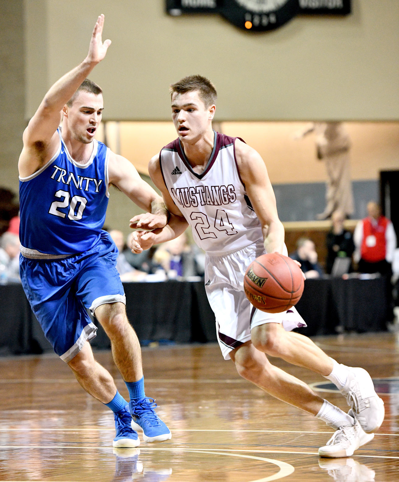 Morningside vs Trinity International NAIA basketball
